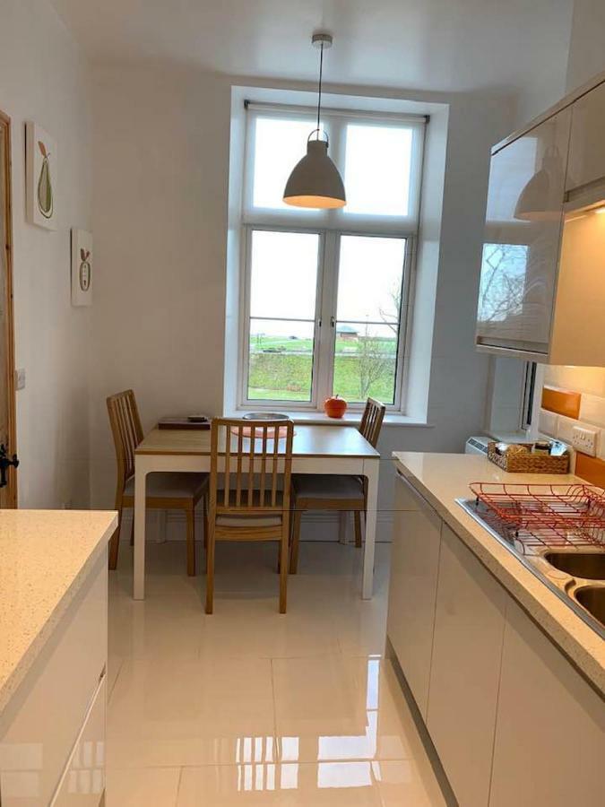 Postman'S Knock, Lynmouth, First Floor Apartment With Private Parking Kültér fotó